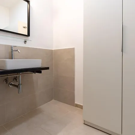 Apartamento Contemporary Artist -