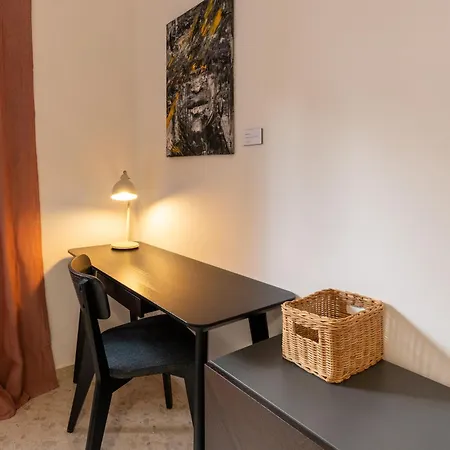 Contemporary Artist - Appartement Rome