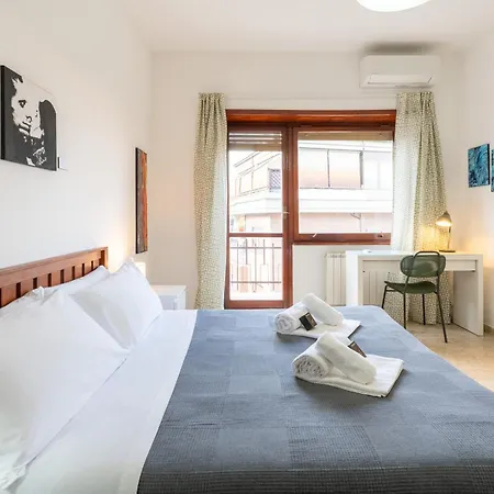 Appartement Contemporary Artist -