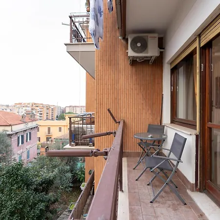 Appartement Contemporary Artist -