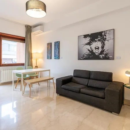 Contemporary Artist - Appartement Rome