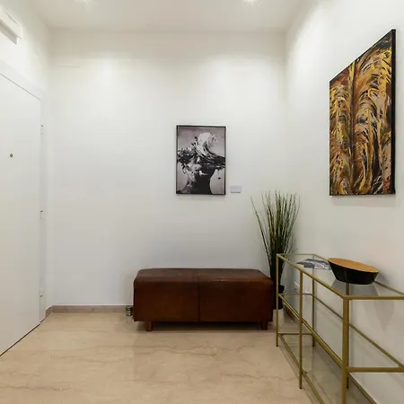 Contemporary Artist - * Rome